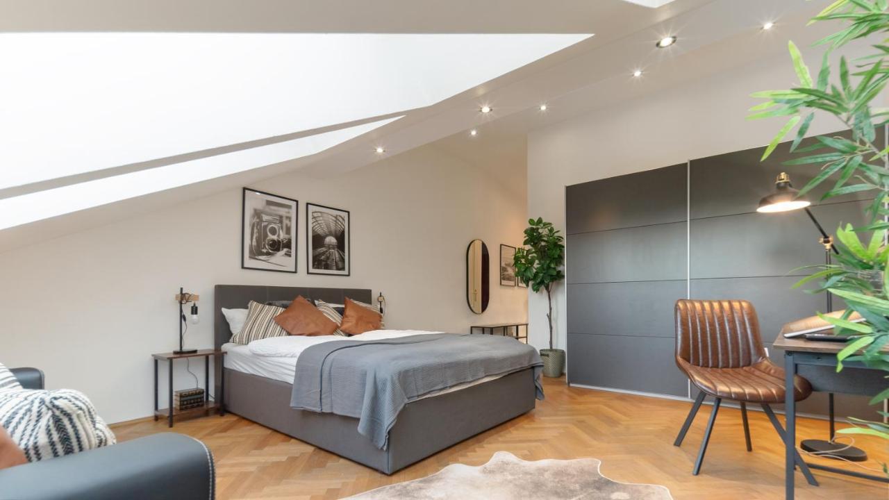 Designer Apartments, 2 Min To U1 Reumannplatz Viyana Dış mekan fotoğraf